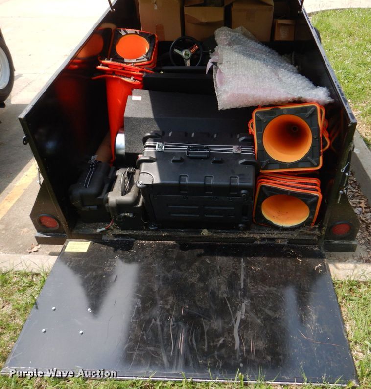 image for item KD9026 2005 K&K Manufacturing K20  enclosed cargo trailer