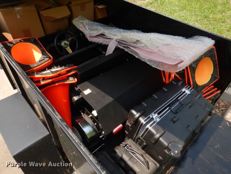 image for item KD9026 2005 K&K Manufacturing K20  enclosed cargo trailer