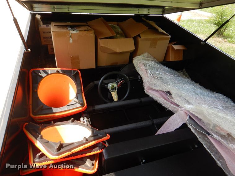 image for item KD9026 2005 K&K Manufacturing K20  enclosed cargo trailer