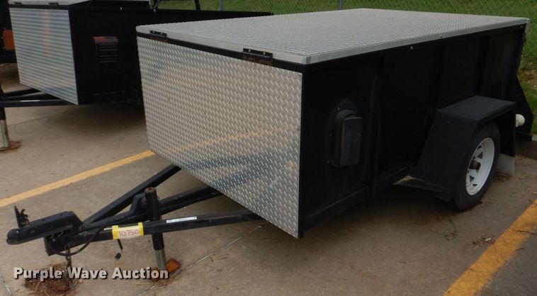image for item KD9028 2005 K&K Manufacturing K20  enclosed cargo trailer