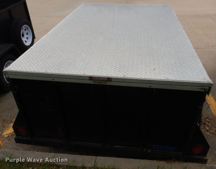 image for item KD9028 2005 K&K Manufacturing K20  enclosed cargo trailer