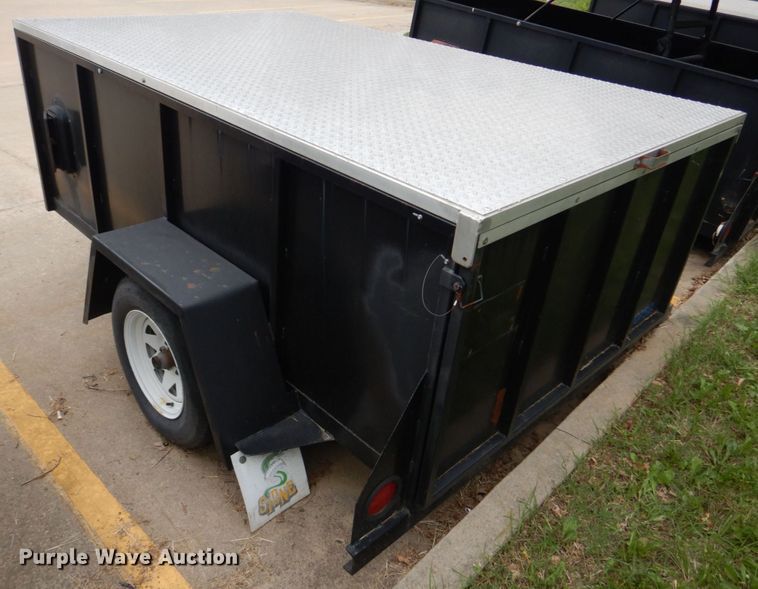 image for item KD9028 2005 K&K Manufacturing K20  enclosed cargo trailer