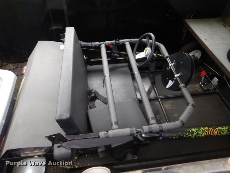 image for item KD9028 2005 K&K Manufacturing K20  enclosed cargo trailer