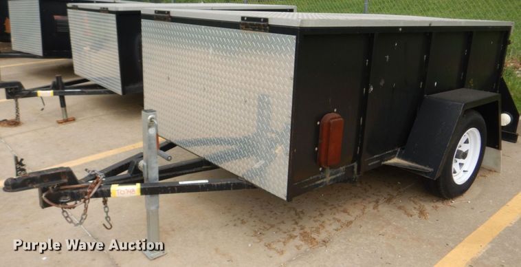 image for item KD9029 2005 K&K Manufacturing K20  enclosed cargo trailer