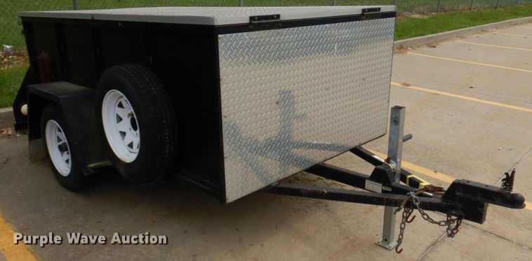 image for item KD9029 2005 K&K Manufacturing K20  enclosed cargo trailer