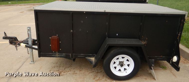image for item KD9029 2005 K&K Manufacturing K20  enclosed cargo trailer