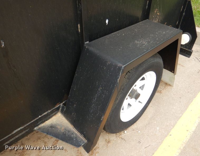 image for item KD9029 2005 K&K Manufacturing K20  enclosed cargo trailer
