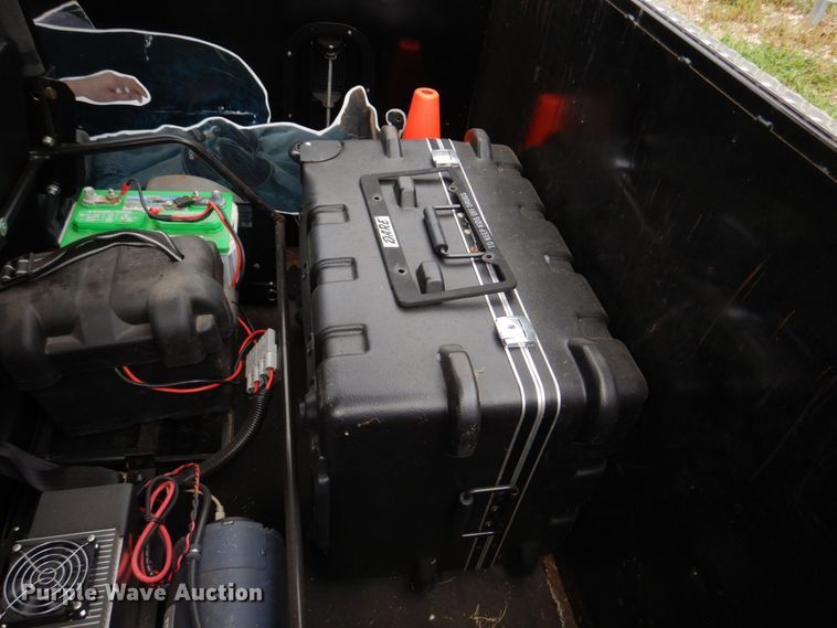 image for item KD9029 2005 K&K Manufacturing K20  enclosed cargo trailer