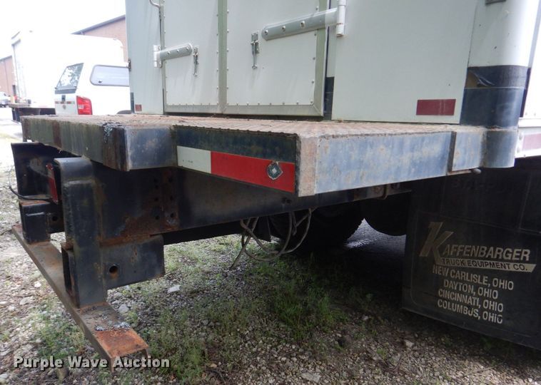 image for item KD9031 2003 International 4400  box truck