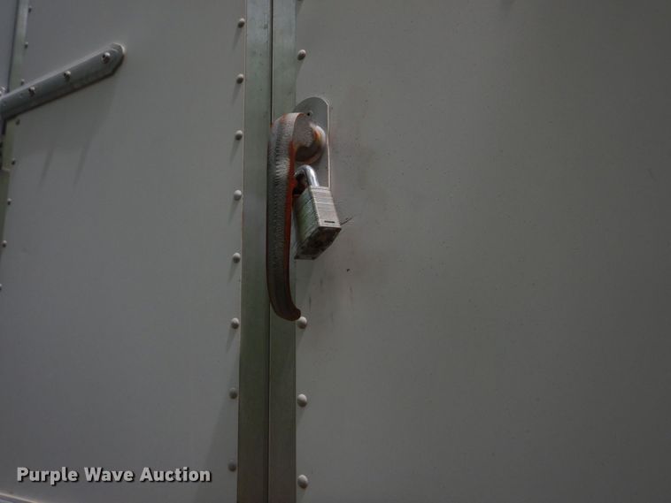 image for item KD9031 2003 International 4400  box truck