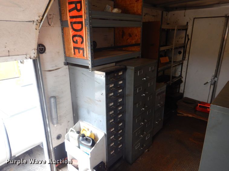 image for item KD9031 2003 International 4400  box truck