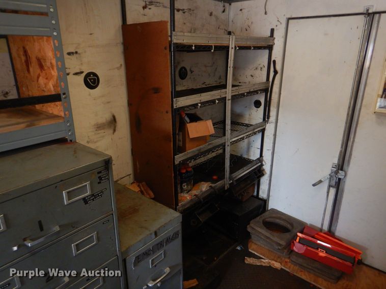 image for item KD9031 2003 International 4400  box truck