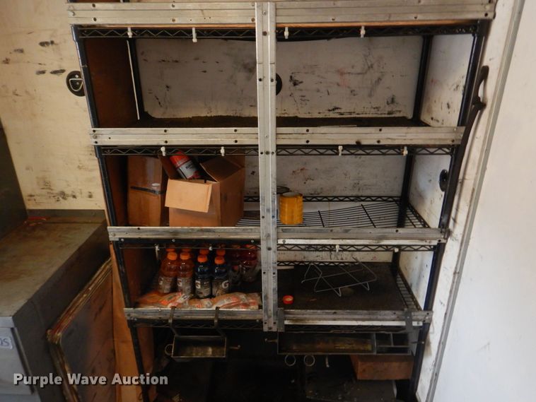 image for item KD9031 2003 International 4400  box truck