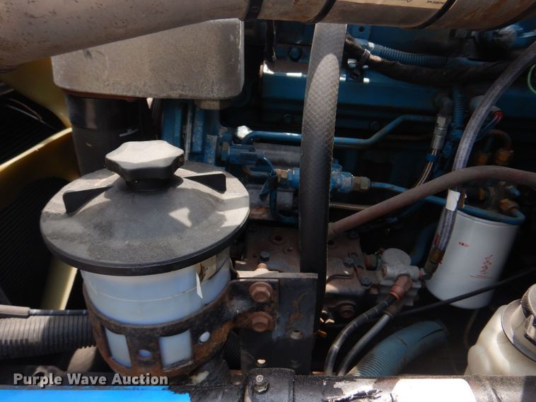 image for item KD9031 2003 International 4400  box truck