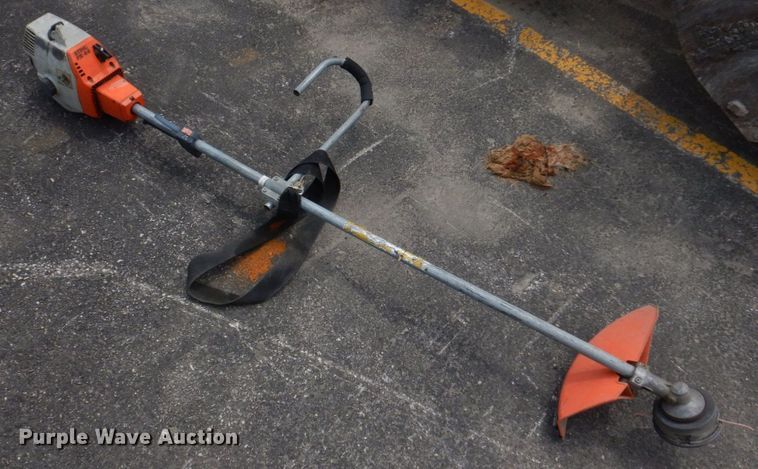 image for item KD9032 Stihl FS44  string trimmer