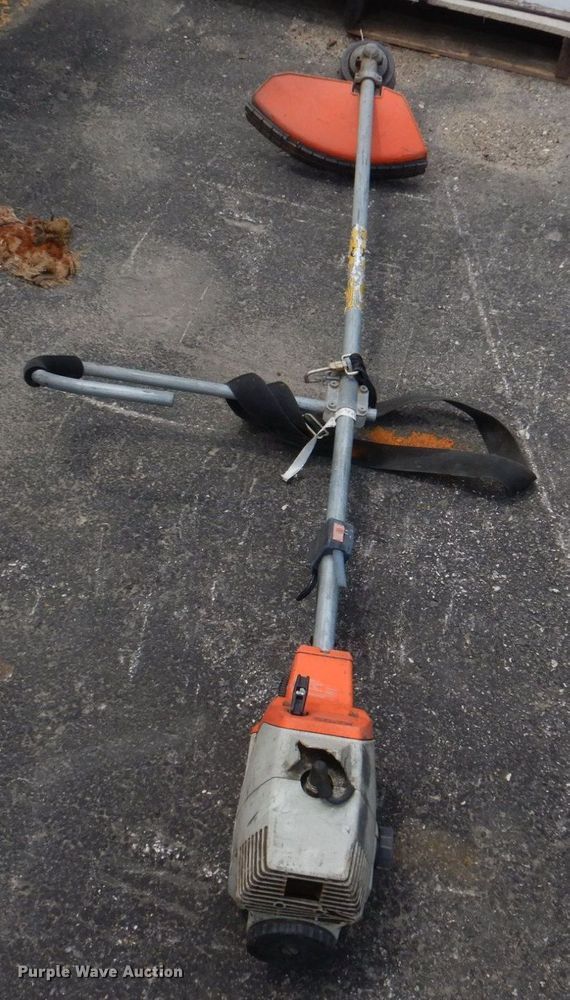 image for item KD9032 Stihl FS44  string trimmer