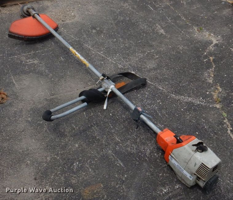 image for item KD9032 Stihl FS44  string trimmer
