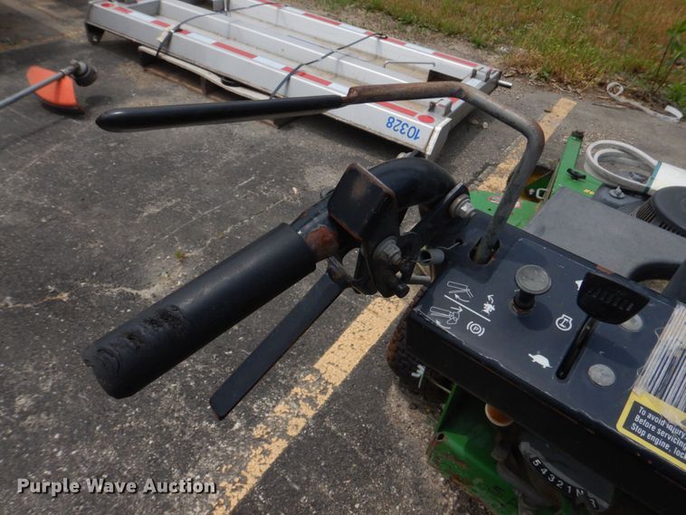 image for item KD9034 John Deere GS45  lawn mower