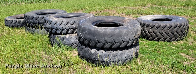 image for item KD9926 (8) tires