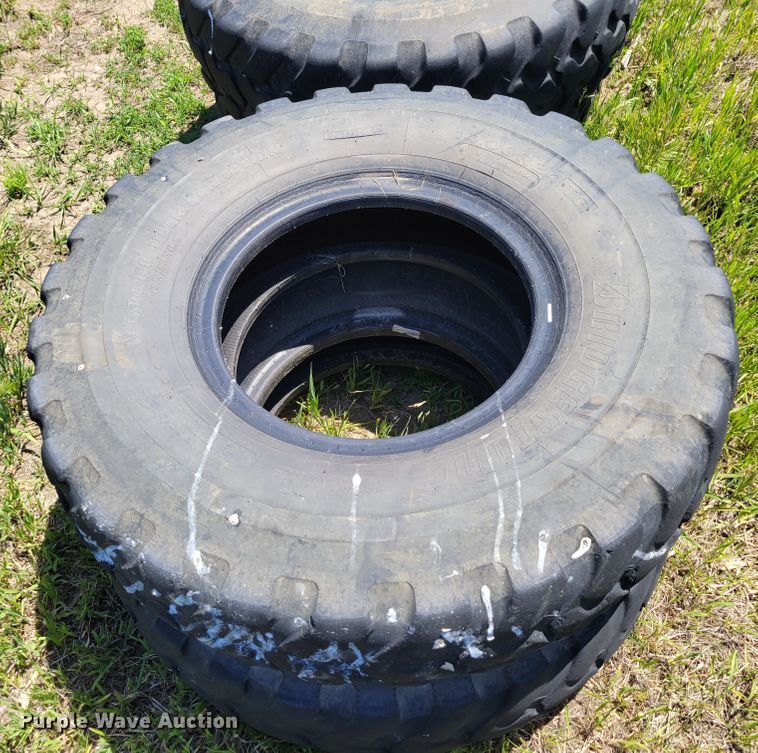 image for item KD9926 (8) tires