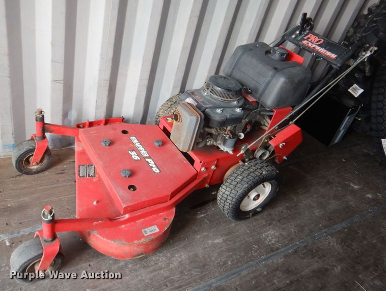 Snapper Pro Express lawn mower in Weeping Water, NE Item KD9932 sold