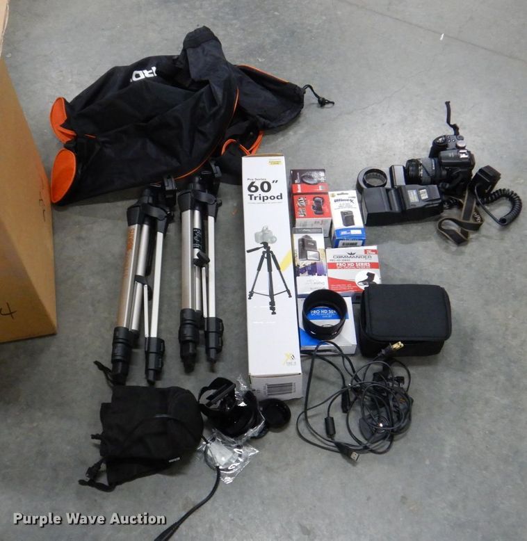 image for item KD9952 Fuji Film FinePix S9100 camera