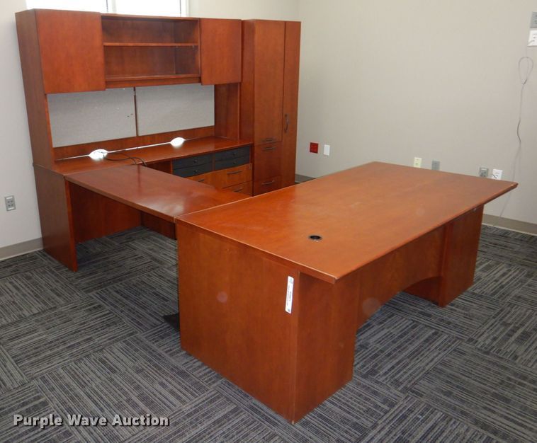 image for item KD9971 Desk