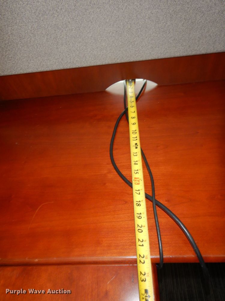 image for item KD9971 Desk