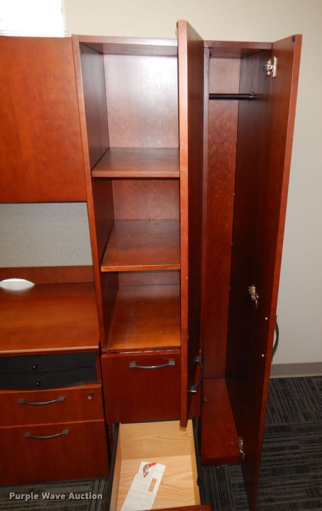 image for item KD9971 Desk