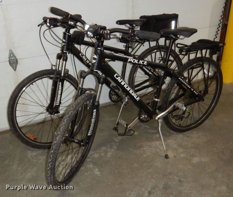 image for item KD9983 (2) Cannondale bicycles