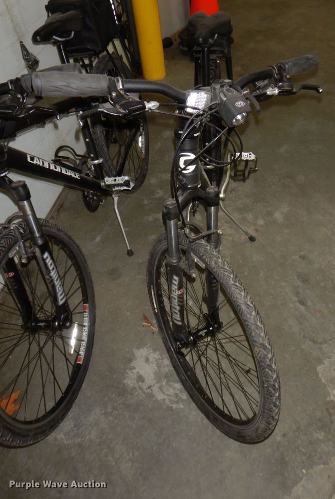 image for item KD9983 (2) Cannondale bicycles