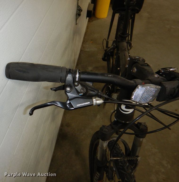 image for item KD9983 (2) Cannondale bicycles