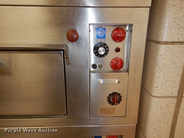 image for item KD9993 Toastmaster  oven