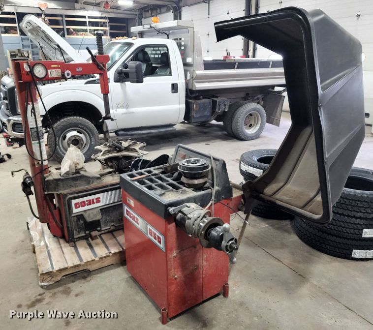 image for item KE9957 Tools