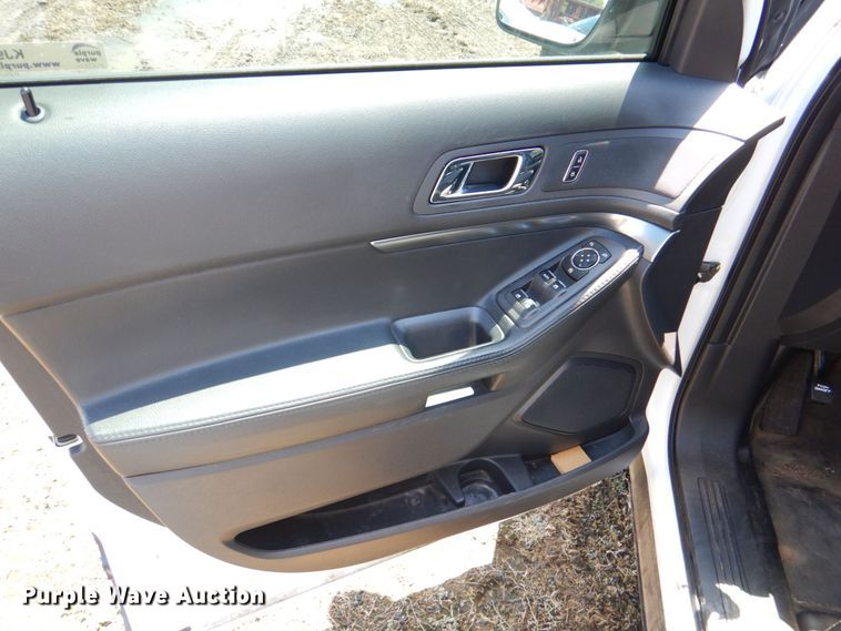 image for item KJ9893 2015 Ford Explorer Police Interceptor  SUV