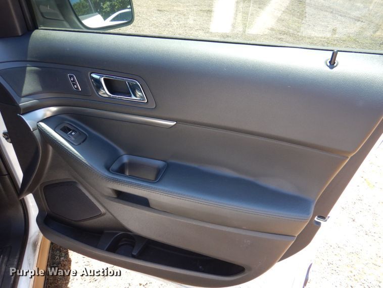 image for item KJ9893 2015 Ford Explorer Police Interceptor  SUV