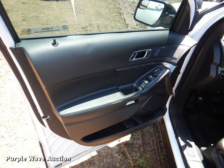 image for item KJ9894 2015 Ford Explorer Police Interceptor  SUV