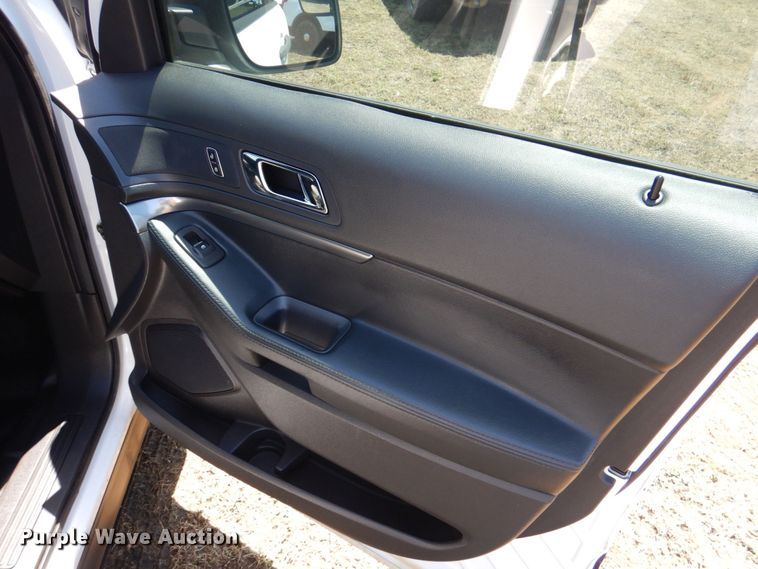 image for item KJ9894 2015 Ford Explorer Police Interceptor  SUV