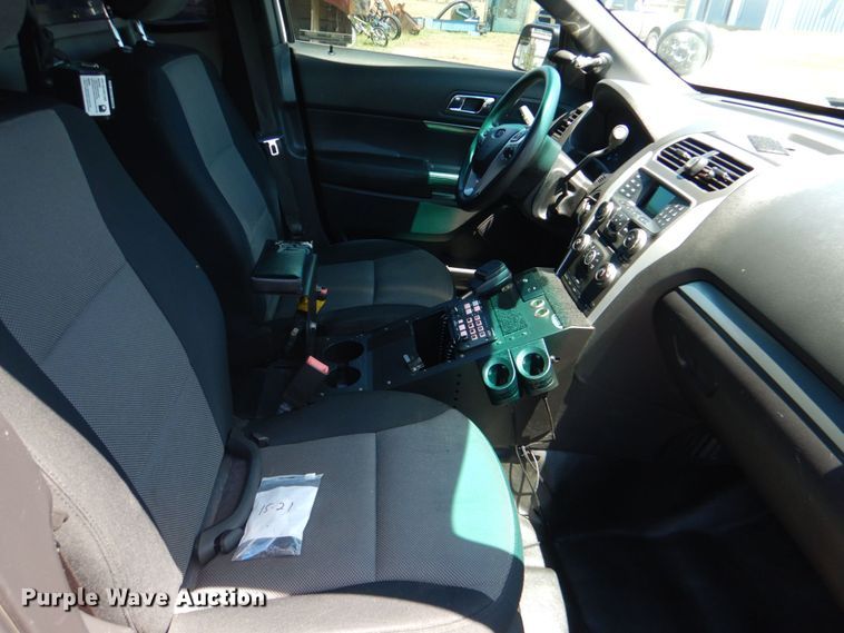 image for item KJ9898 2015 Ford Explorer Police Interceptor  SUV