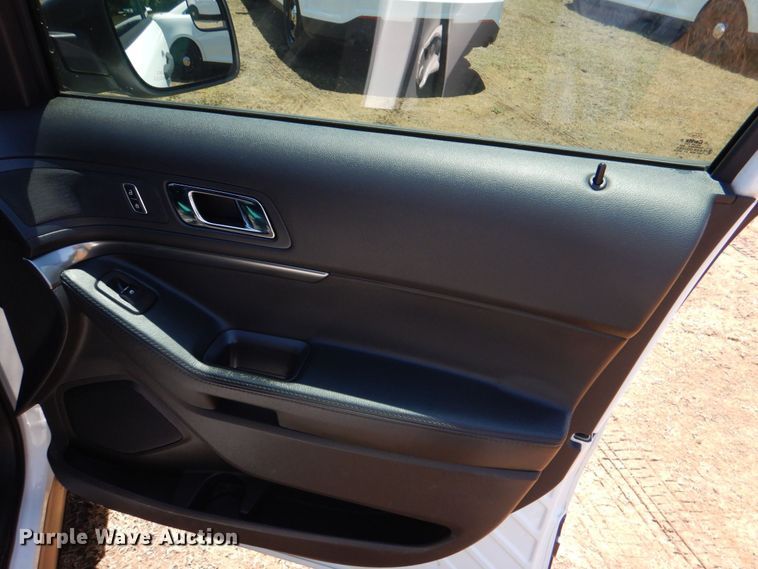 image for item KJ9898 2015 Ford Explorer Police Interceptor  SUV