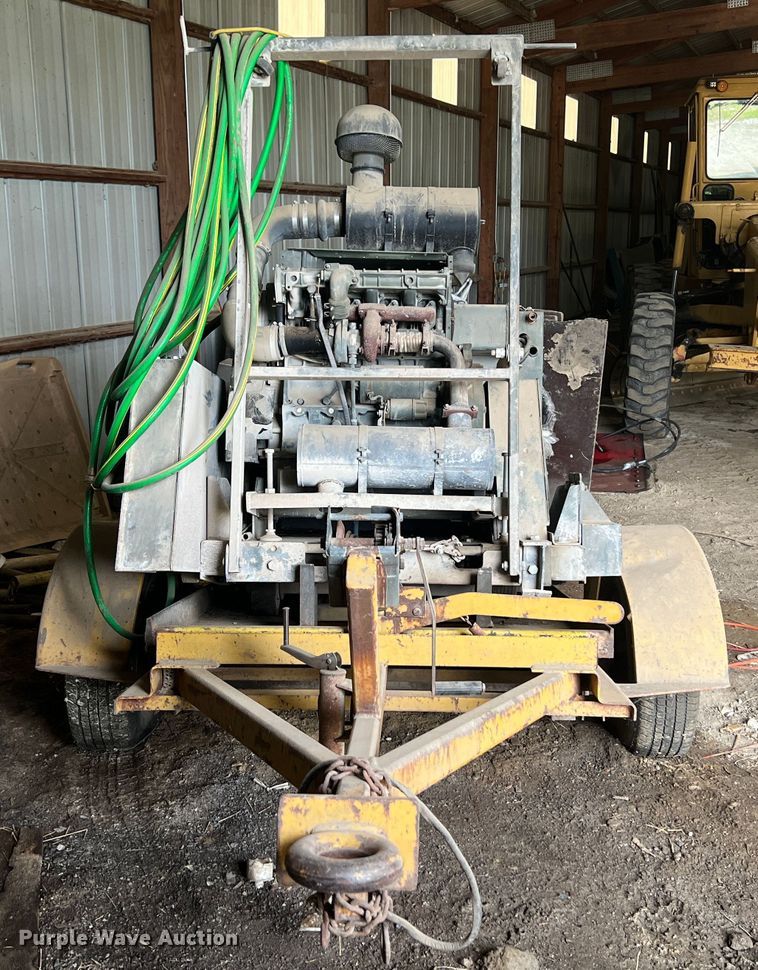 image for item KN9526 Miller Spreader  concrete saw