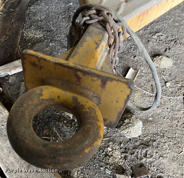 image for item KN9526 Miller Spreader  concrete saw