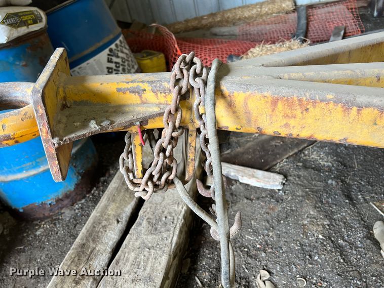 image for item KN9526 Miller Spreader  concrete saw