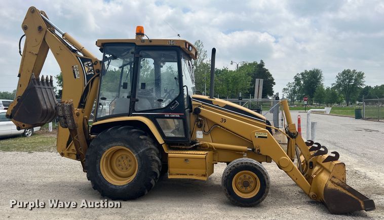 image for item KN9527 2000 Caterpillar 416C  backhoe