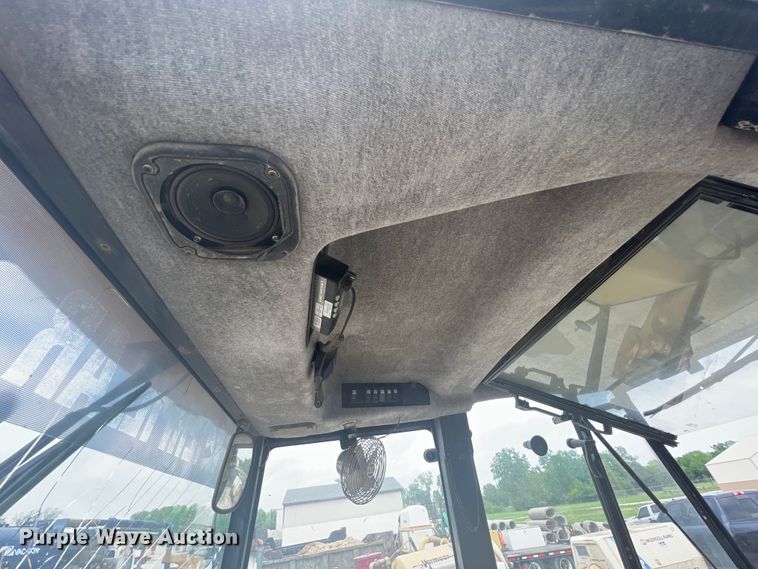 image for item KN9527 2000 Caterpillar 416C  backhoe