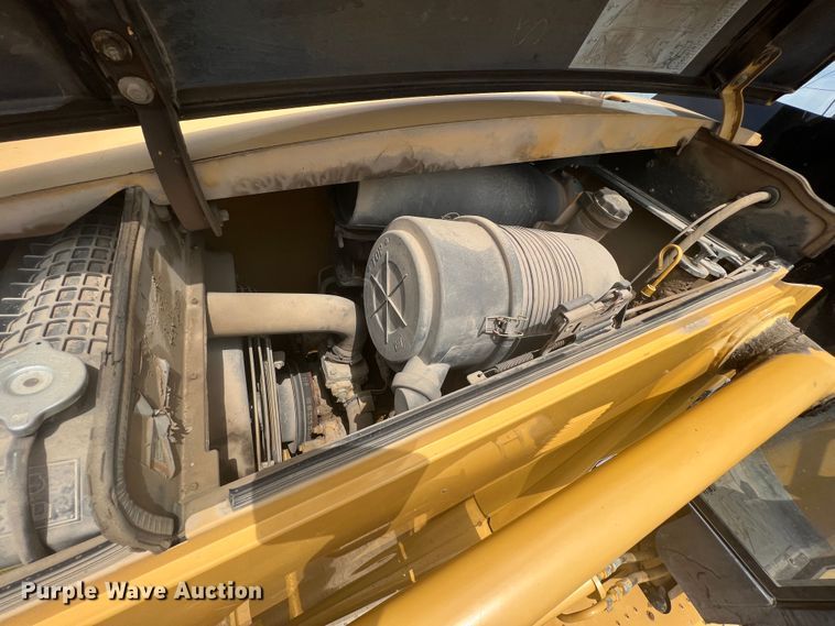 image for item KN9527 2000 Caterpillar 416C  backhoe