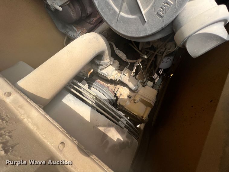 image for item KN9527 2000 Caterpillar 416C  backhoe