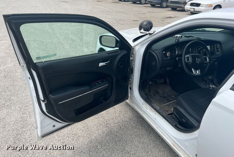 image for item KN9528 2013 Dodge Charger Police