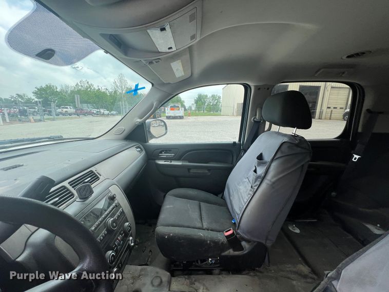 image for item KN9529 2012 Chevrolet Tahoe Police  SUV