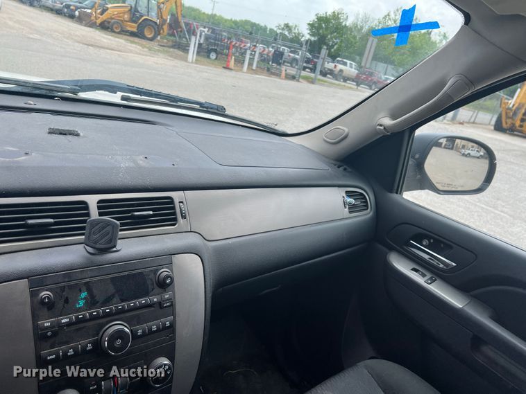 image for item KN9529 2012 Chevrolet Tahoe Police  SUV